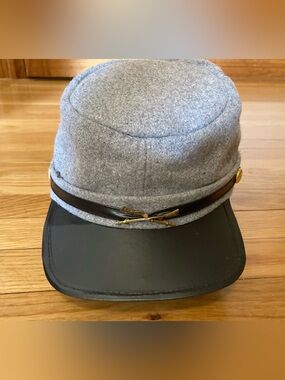 Boy’s gray Confederate cap
